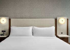 AC Hotel by Marriott Arlington National Landing 5