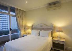 203 Oyster Quays 3