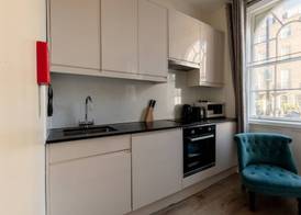Gloucester Place Studios 4