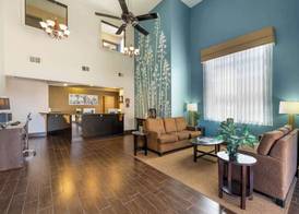 Sleep Inn & Suites Hays I-70 4