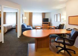 Candlewood Suites LA CROSSE by IHG 2