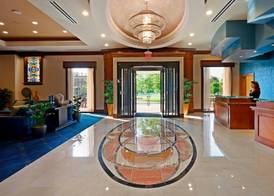 Residence Inn by Marriott Cincinnati Downtown/The Phelps 4