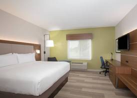 Holiday Inn Express & Suites AMARILLO by IHG 3