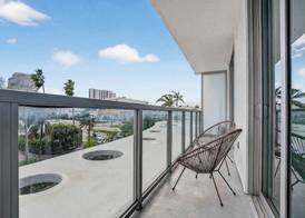 Biscayne Cove by Rove - Condo With Private Balcony 4