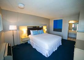 Motel 6 - Las Vegas, NV – Downtown Fremont St Experience 3