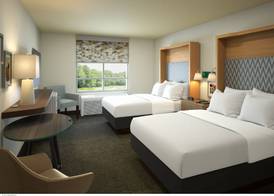 Holiday Inn & Suites DECATUR-FORSYTH by IHG 4