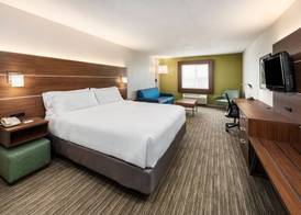 Holiday Inn Express WARRENTON by IHG 3