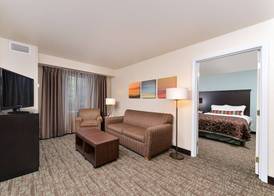 Staybridge Suites SIOUX FALLS AT EMPIRE MALL by IHG 4