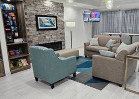 Best Western Plus Fenton 3