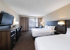 Quality Inn & Conference Centre Kingston Central 4
