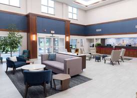 La Quinta by Wyndham Bannockburn-Deerfield 3