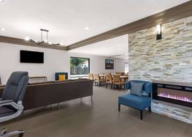 Quality Inn South Bend near Notre Dame 4