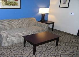Holiday Inn Express & Suites BELLE VERNON by IHG 4