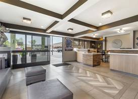 Best Western Plus Pavilions 2