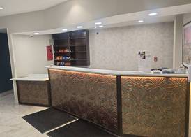 Quality Inn & Suites Sunport Airport Albuquerque 2