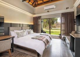 Mokuti Etosha 4