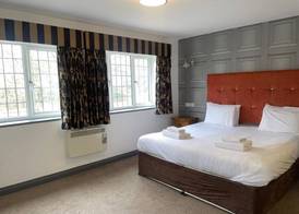 Hockley House 5