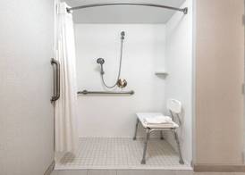 Holiday Inn Express CHAPEL HILL by IHG 2