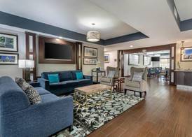 Comfort Suites Downtown Sacramento 2