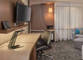 Courtyard by Marriott Elkhart 4