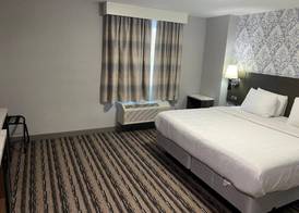The Essence Hotel at JFK 2