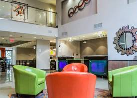 Quality Suites Fort Myers I-75 5