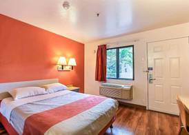 Motel 6 Pinole, CA 4