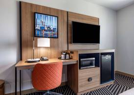 Best Western Plus Amarillo East Hotel 5