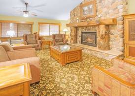 Super 8 by Wyndham Davenport 2