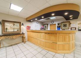 Days Inn by Wyndham Elizabethtown 2