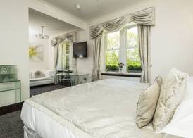 Windermere Suites 5