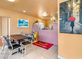 Econo Lodge Fort Myers Cape Coral 2