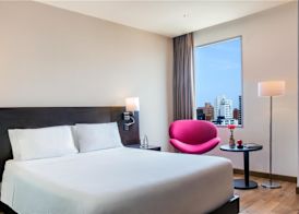 NH Collection Royal Smartsuites 2
