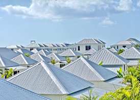 Mahogany Bay Resort & Beach Club, Curio Collection by Hilton 5