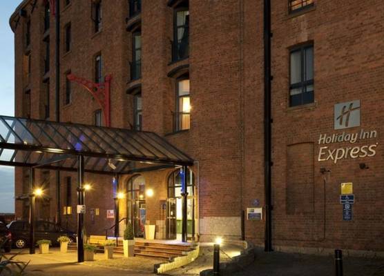 Holiday Inn Express LIVERPOOL - ROYAL ALBERT DOCK by IHG 1
