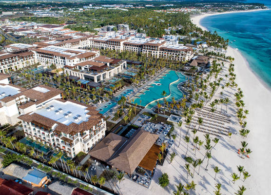 Lopesan Costa Bávaro Resort, Spa & Casino 1