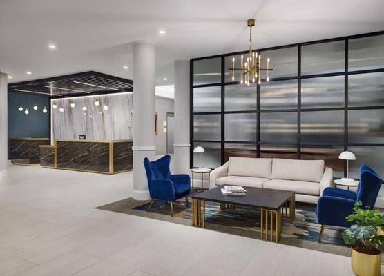 DoubleTree by Hilton Charlotte City Center 1