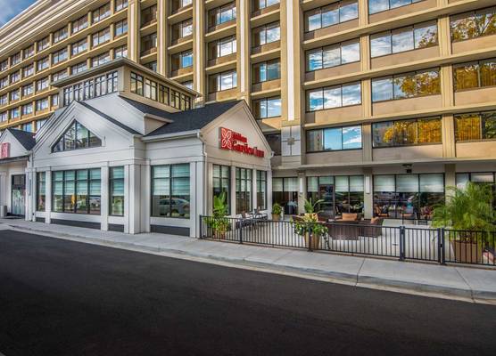 Hilton Garden Inn Reagan National Airport 1