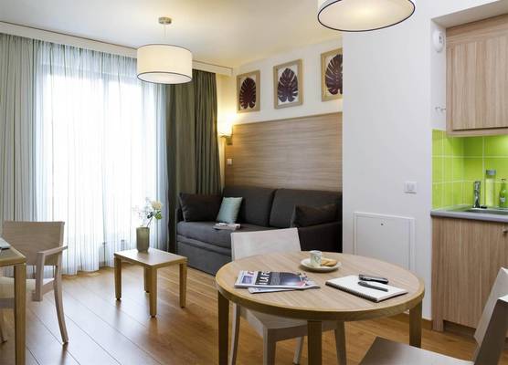 Aparthotel Adagio Paris Vincennes 1
