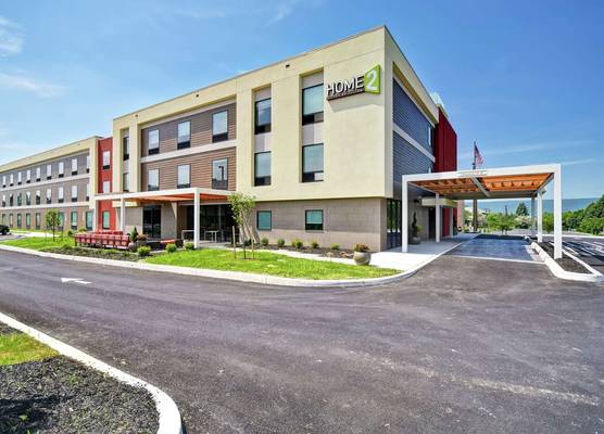 Home2 Suites by Hilton Mechanicsburg 1