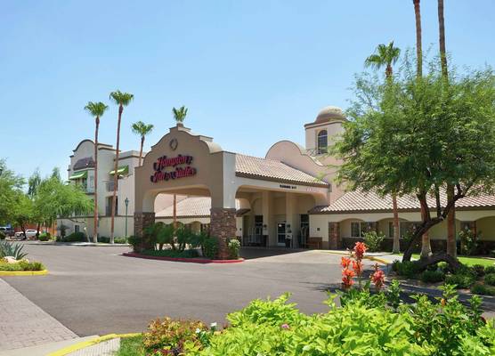 Hampton Inn & Suites Phoenix/Scottsdale 1