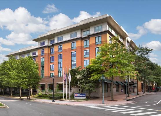 Hilton Garden Inn Arlington Shirlington 1