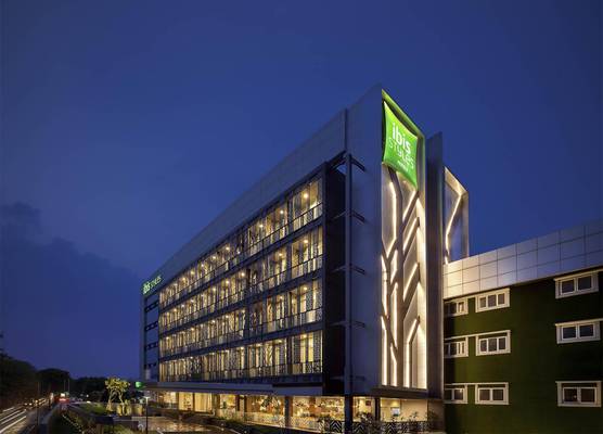 Ibis Styles Jakarta Sunter 1