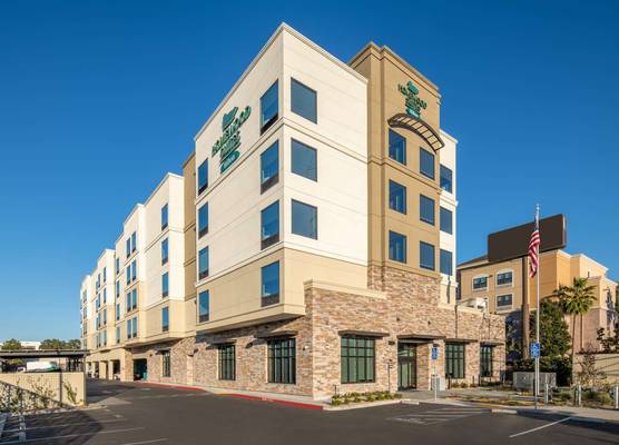 Homewood Suites By Hilton Belmont 1