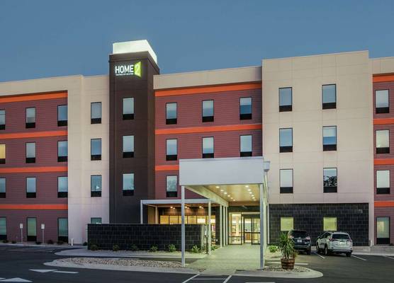 Home2 Suites by Hilton Austin Airport 1