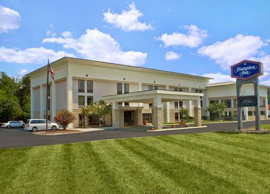 Hampton Inn Sevierville 1