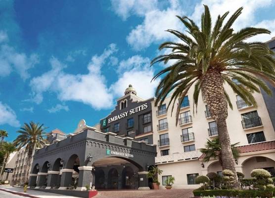 Embassy Suites by Hilton Los Angeles-Intl Airport South 1