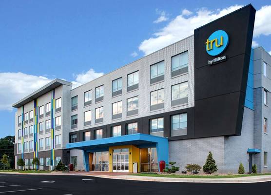 Tru by Hilton Lithia Springs, GA 1