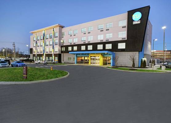 Tru By Hilton Portland Airport Area Me 1