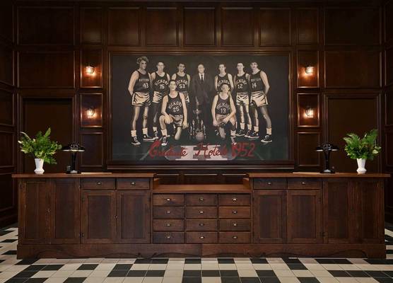 Graduate by Hilton Bloomington 1
